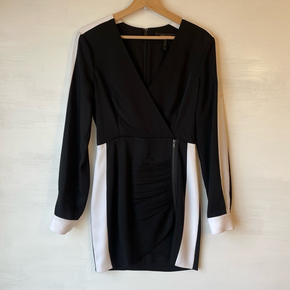 *Not for Sale* BCBGMaxAzria Leya Dress Size: 2 - Picture 3 of 5